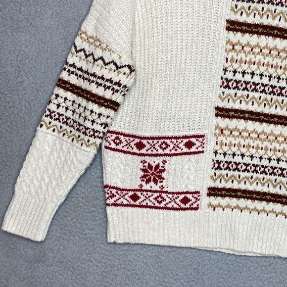 American Eagle Fair Isle Snowflake Vintage Sweater Red Holiday Winter Christmas - Picture 11 of 14